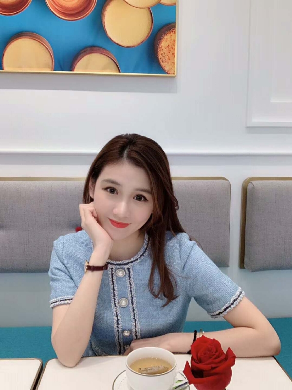 Emily的第二张照片--广东王婆说媒