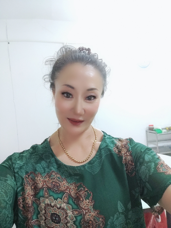 燕子的第二张照片--广东王婆说媒