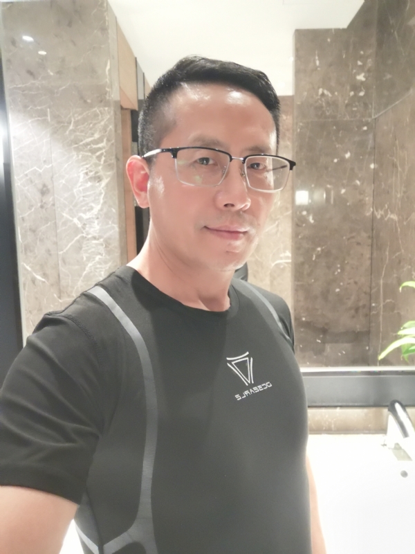 燕青的第一张照片--广东王婆说媒