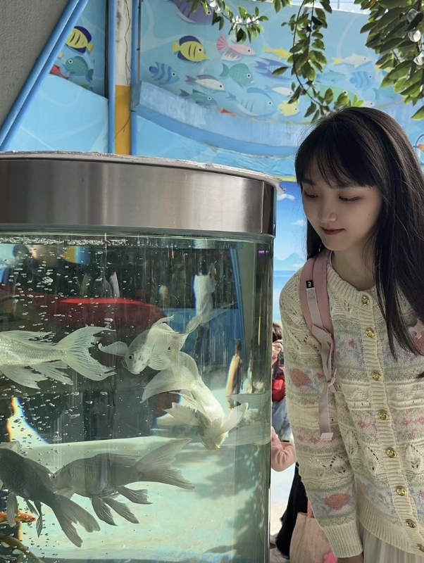 yiyi的第三张照片--广东王婆说媒