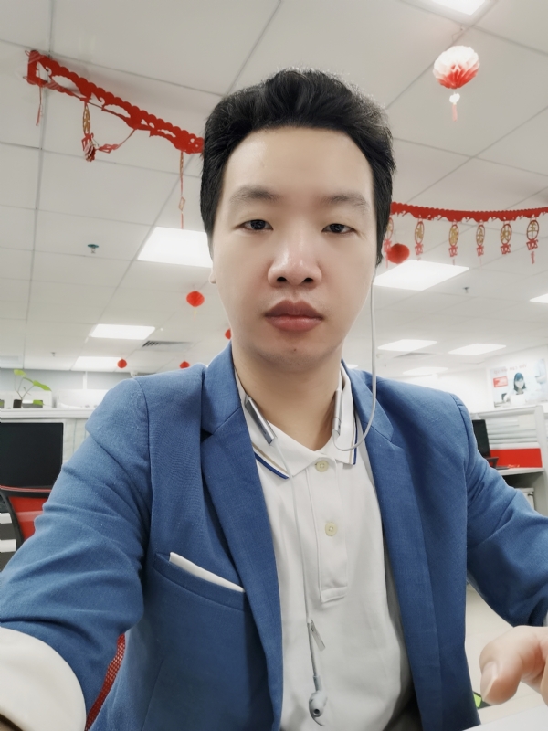 小乔伴侣的第一张照片--广东王婆说媒