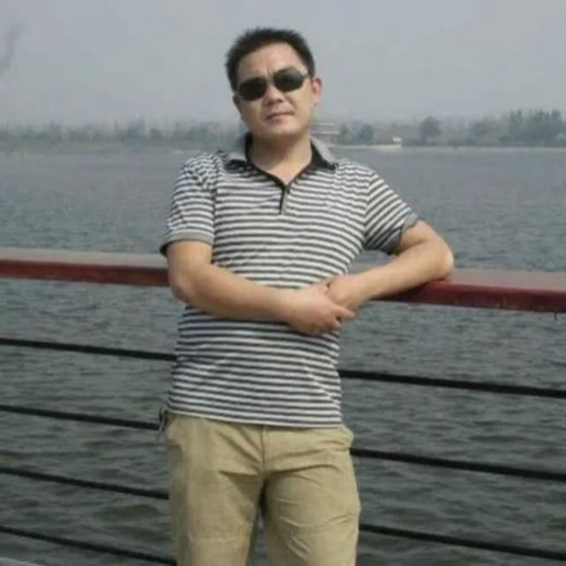 dhdjj的第一张照片--广东王婆说媒