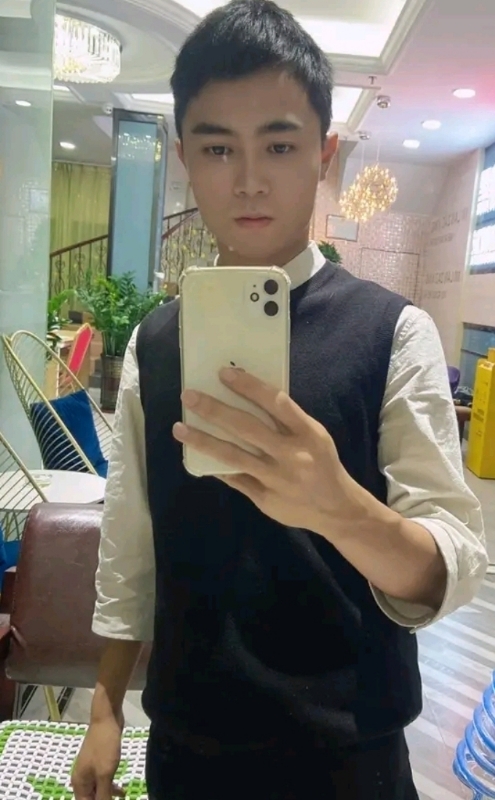 小叶的第一张照片--广东王婆说媒