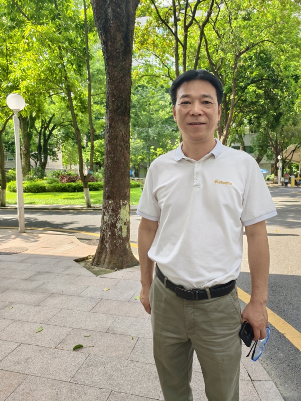 哈哥的第一张照片--广东王婆说媒