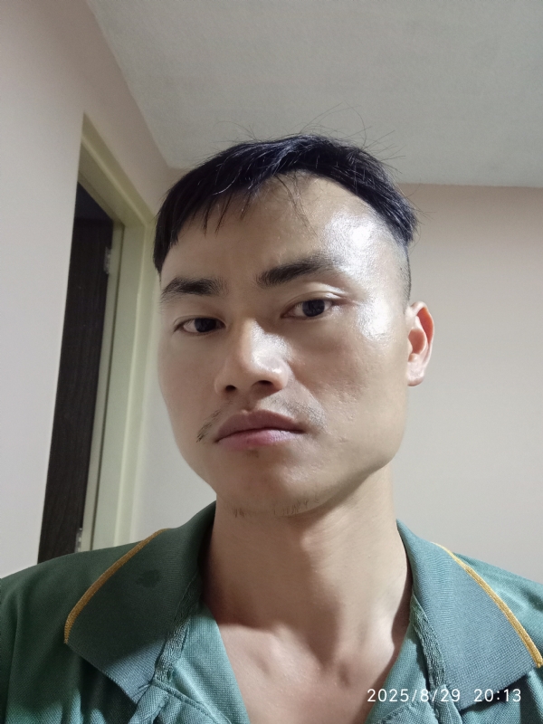 自简的第二张照片--广东王婆说媒