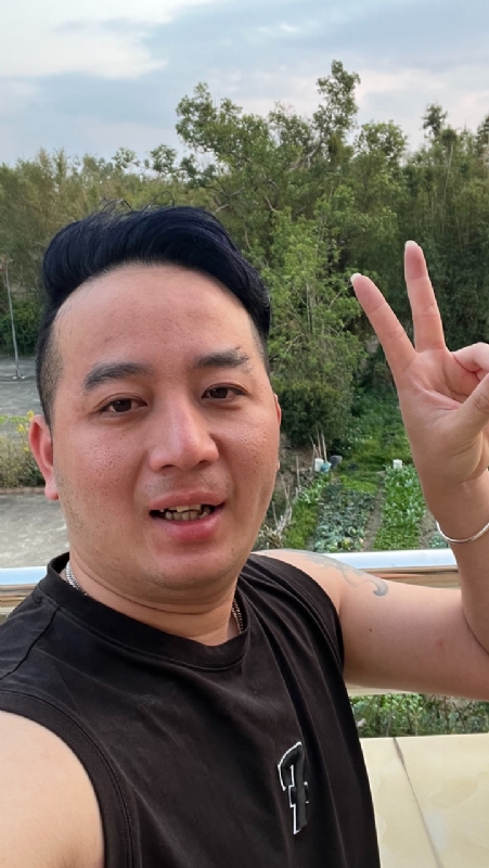 暖心的第一张照片--广东王婆说媒